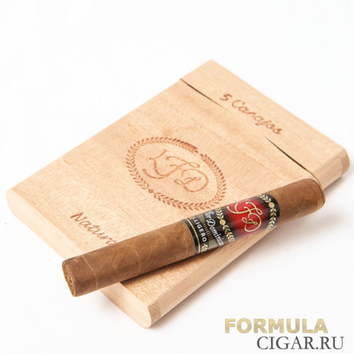 Сигариллы La Flor Dominicana Carajos/5 (пач.) Сигариллы La Flor Dominicana Carajos/5 (пач.)